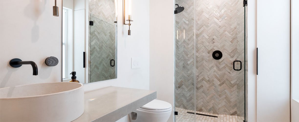 Ako si postaviť murovaný sprchový kút. ✓ Detailný návod na štýlové a funkčné riešenie pre vašu modernú kúpeľňu.