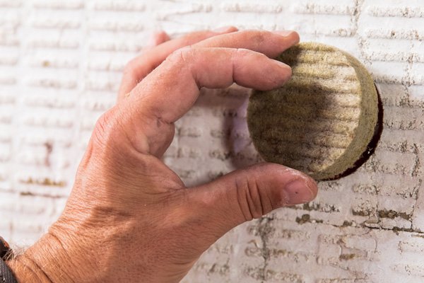 Zapustená montáž kotiev