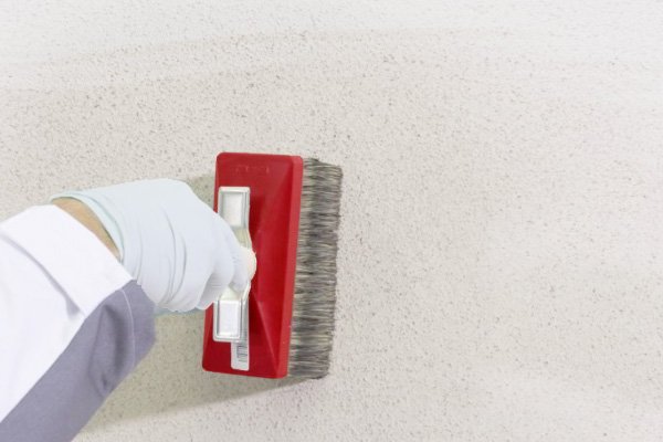 Silno nasiakavá fasáda Silno nasiakavá fasáda