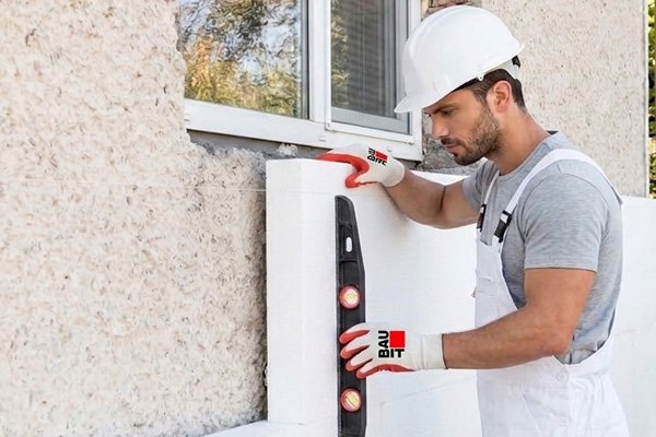 Obnova fasády zateplením Obnova fasády zateplením