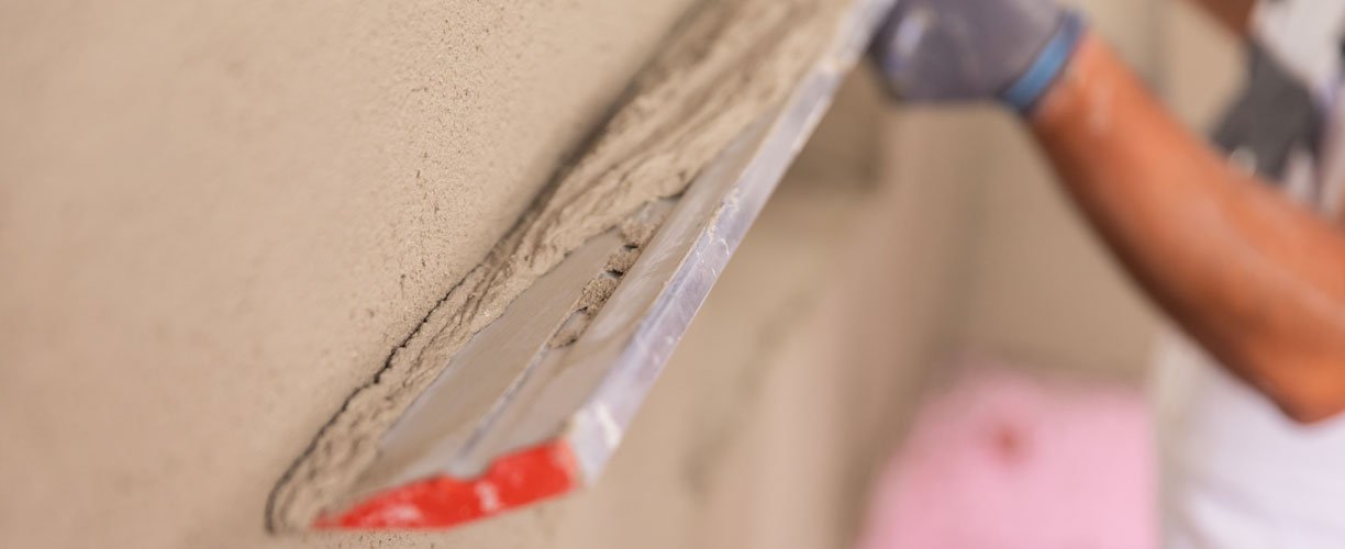 12-krokový návod na aplikáciu ✓ Vhodné na ručné spracovanie ✓ Aj do exteriéru ✓ Na rekonštrukcie alebo menšie plochy