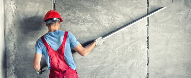 Základná príprava pre dokonalé omietky. ✓ Správny podklad zabezpečí dlhodobú kvalitu a estetiku. ✓ Omietky svojpomocne.