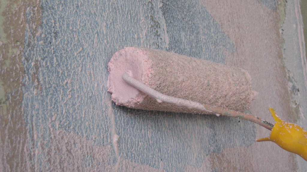 Ako správne použiť penetračný náter pre optimálnu prípravu podkladu. ✓ Návody a tipy pre váš domáci projekt.